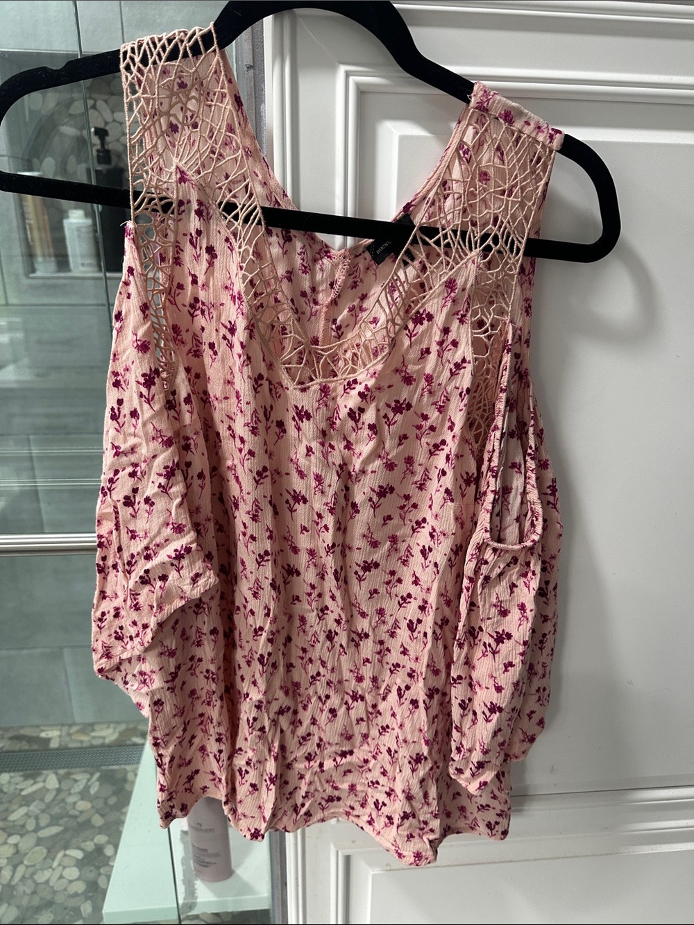 Buckle Pink Floral Crochet-Trim Tank